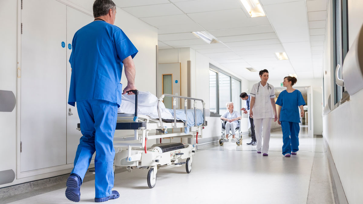 Hospital-inventar-Cisi-Systems-AdobeStock_54048895 Hospitaler Skræddersyede løsninger til hospitaler Cisi Systems